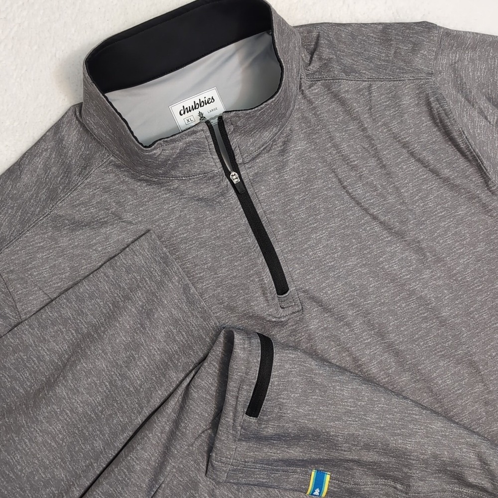 NEW Chubbies Shirt Mens XL Gray Movementum‎ 1/4 Zip Pullover Lightweight Stretch